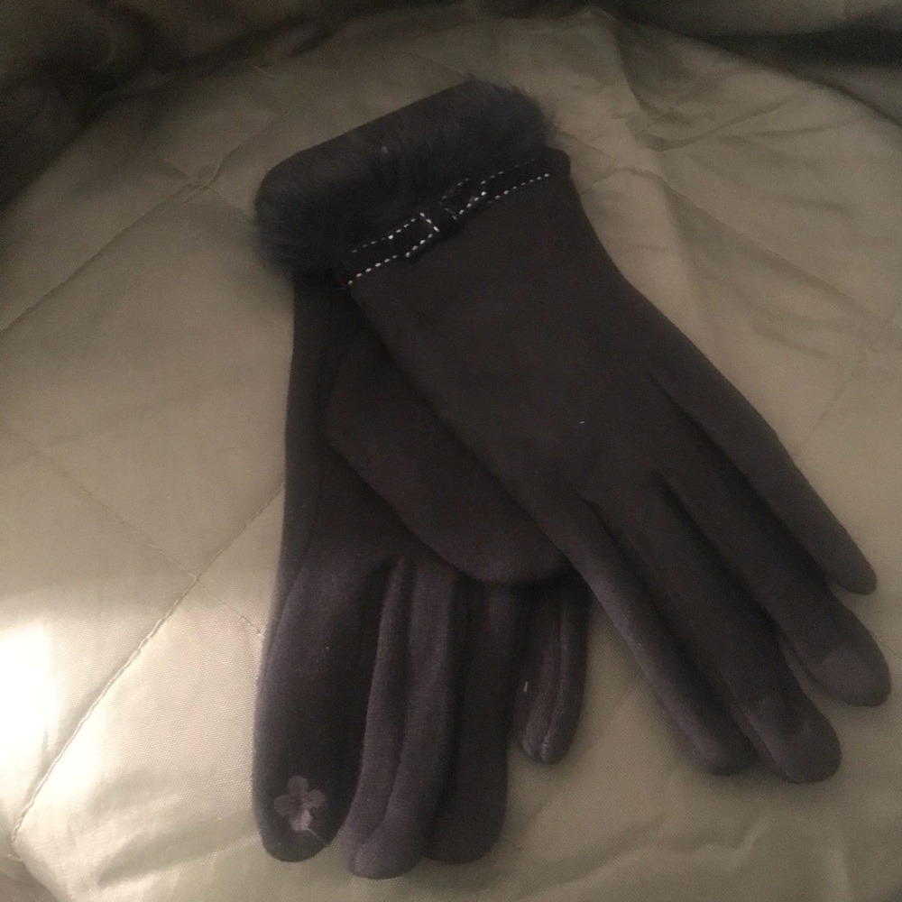 Women’s gloves